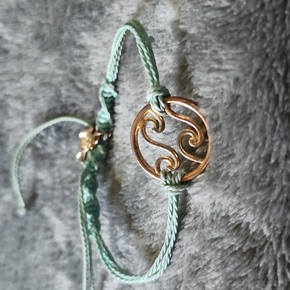 Bracelet - Picture 2 of 3